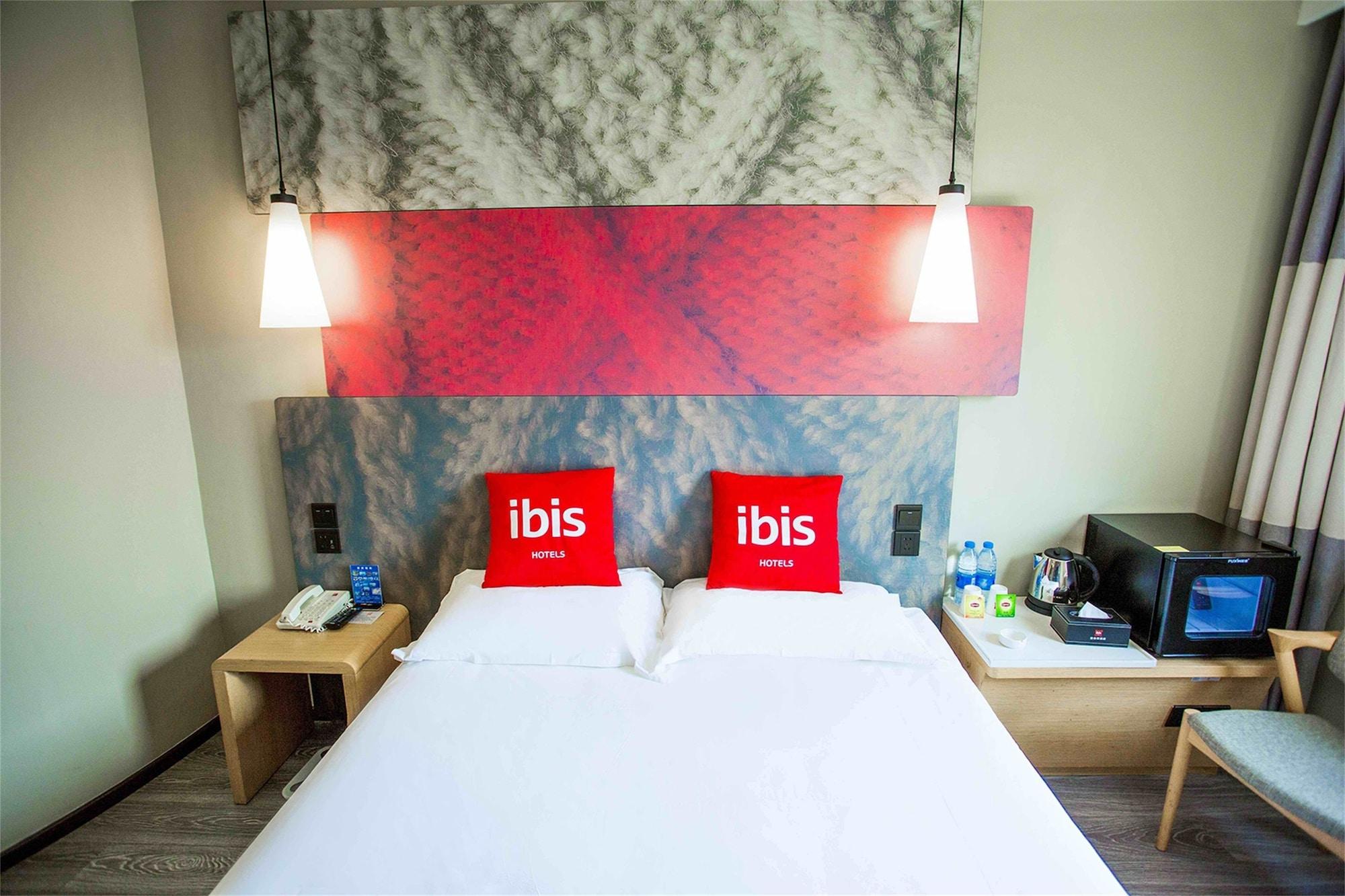 Hotel Ibis Qingdao Ningxia Road Zewnętrze zdjęcie