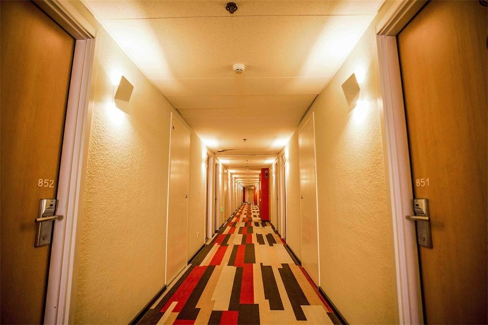 Hotel Ibis Qingdao Ningxia Road Zewnętrze zdjęcie