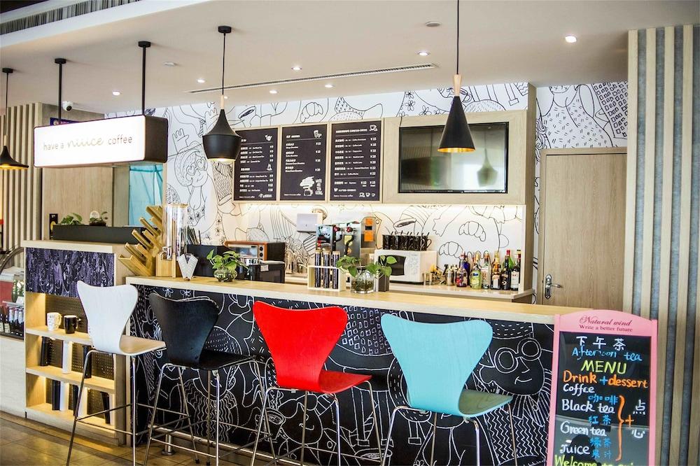 Hotel Ibis Qingdao Ningxia Road Zewnętrze zdjęcie