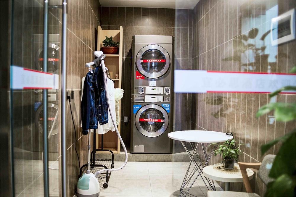 Hotel Ibis Qingdao Ningxia Road Zewnętrze zdjęcie