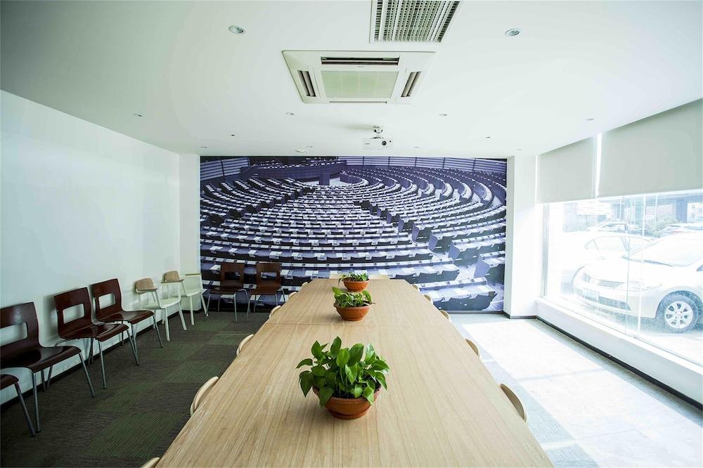 Hotel Ibis Qingdao Ningxia Road Zewnętrze zdjęcie