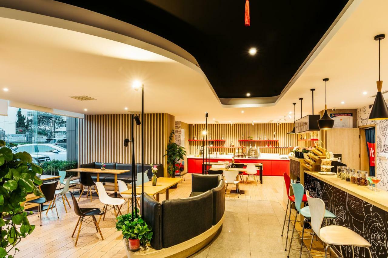 Hotel Ibis Qingdao Ningxia Road Zewnętrze zdjęcie