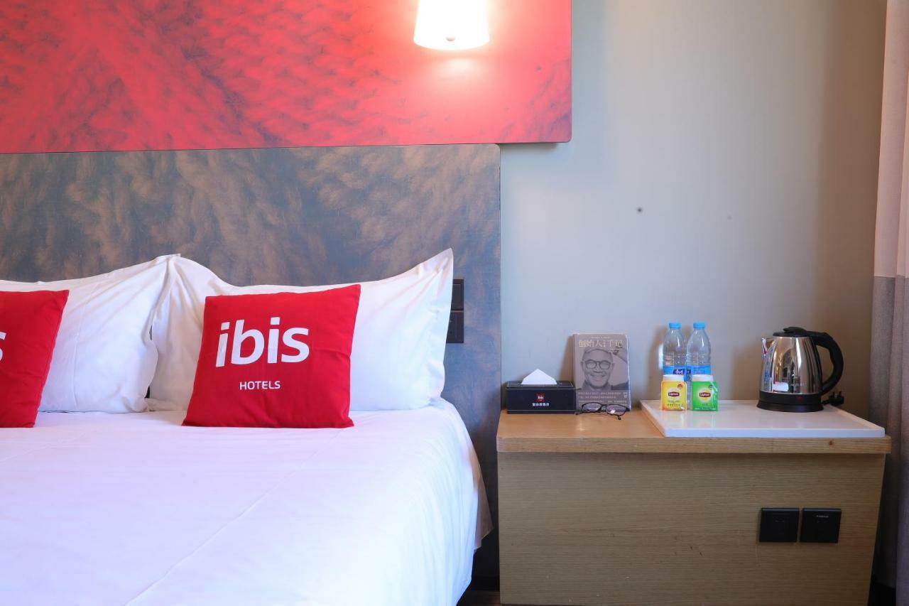Hotel Ibis Qingdao Ningxia Road Zewnętrze zdjęcie