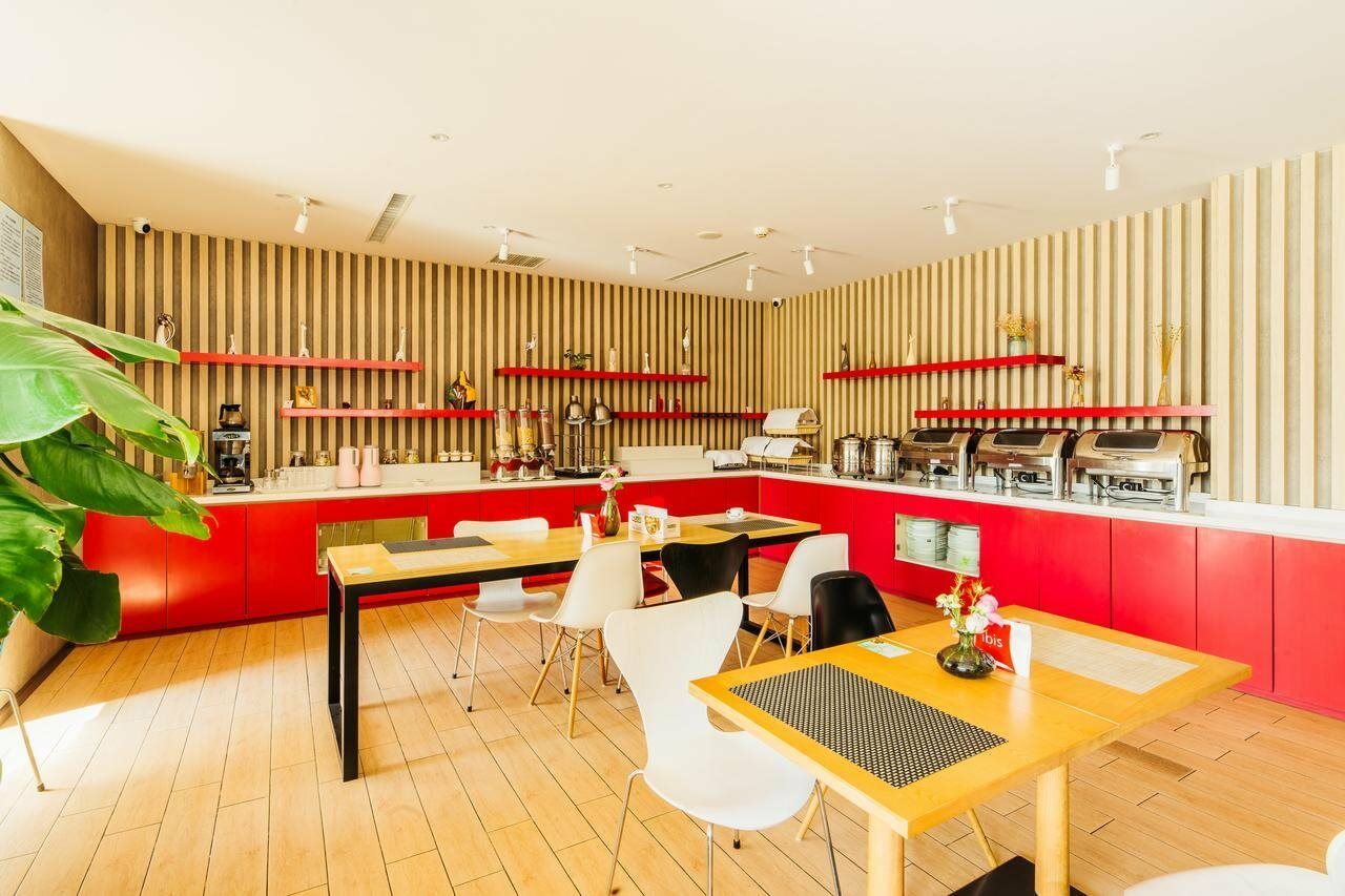 Hotel Ibis Qingdao Ningxia Road Zewnętrze zdjęcie
