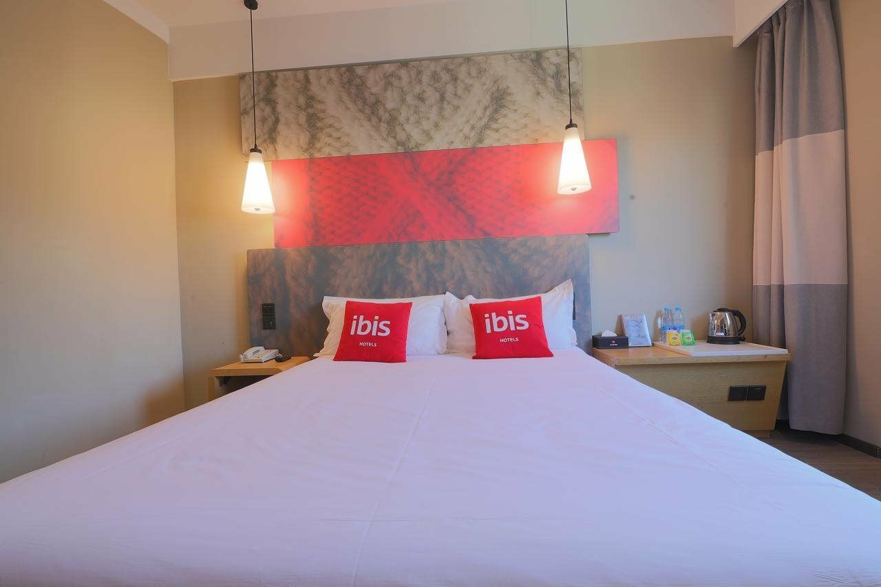 Hotel Ibis Qingdao Ningxia Road Zewnętrze zdjęcie